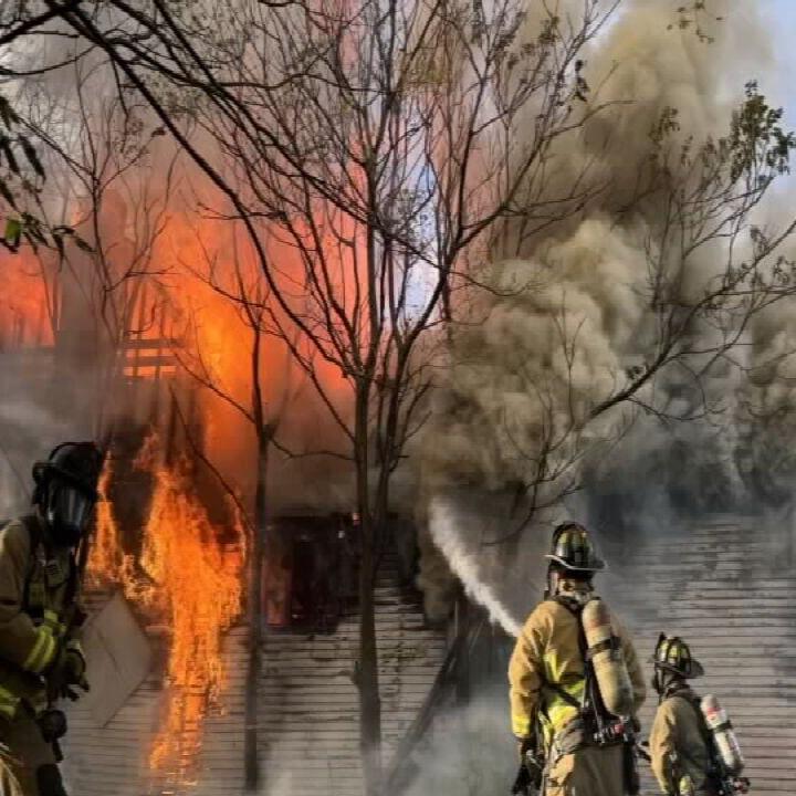 2 homes catch fire in Louisville's Russell neighborhood
